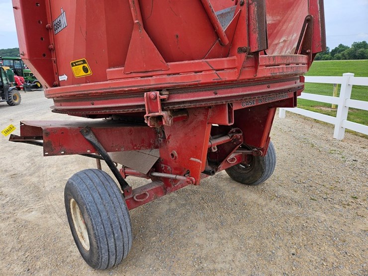 case-ih-8610-image-17