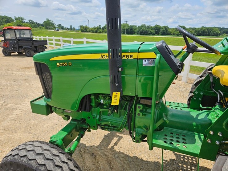 john-deere-5055d-image-39