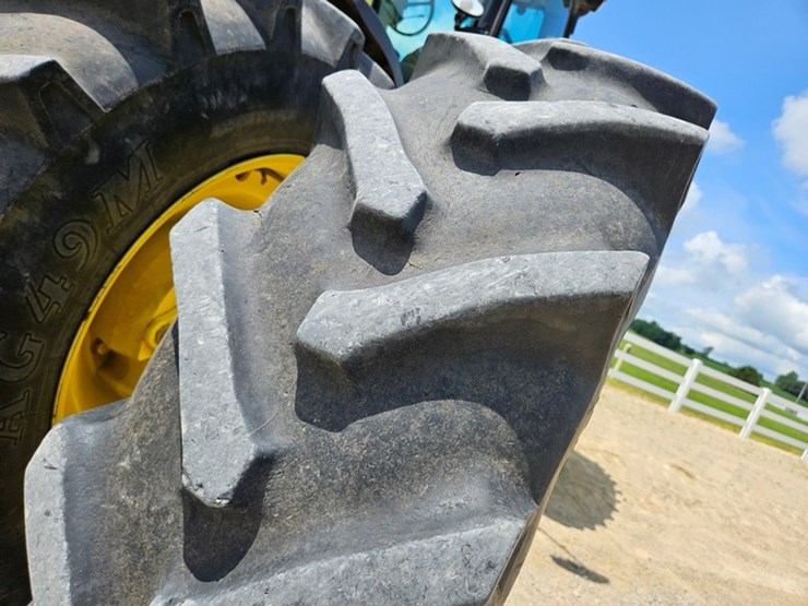 john-deere-8285r-image-54