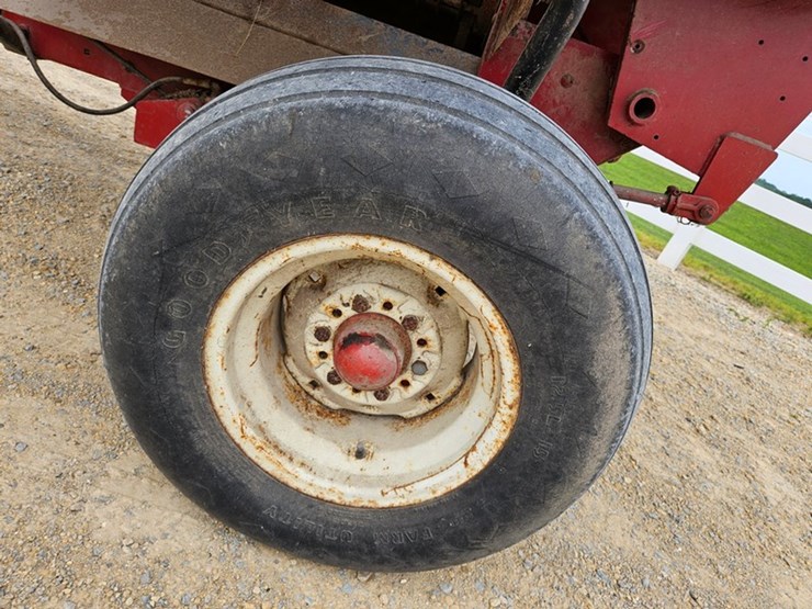 case-ih-8610-image-27
