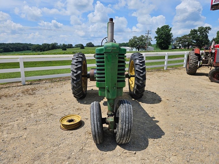 1950-john-deere-model-a-image-8