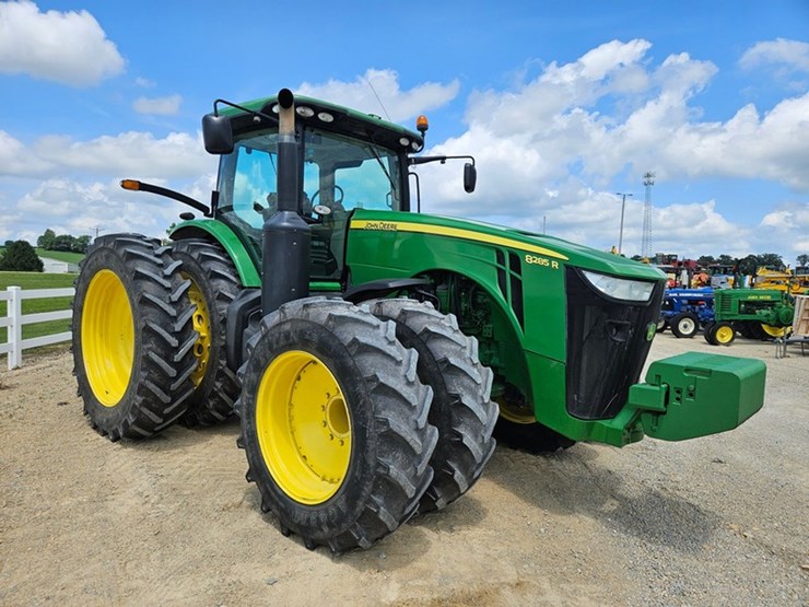 john-deere-8285r-image-7