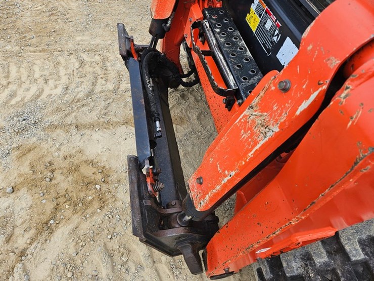 kubota-svl95-2s-image-10