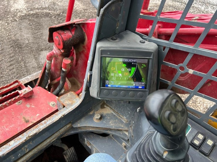 takeuchi-tl10v2-image-19