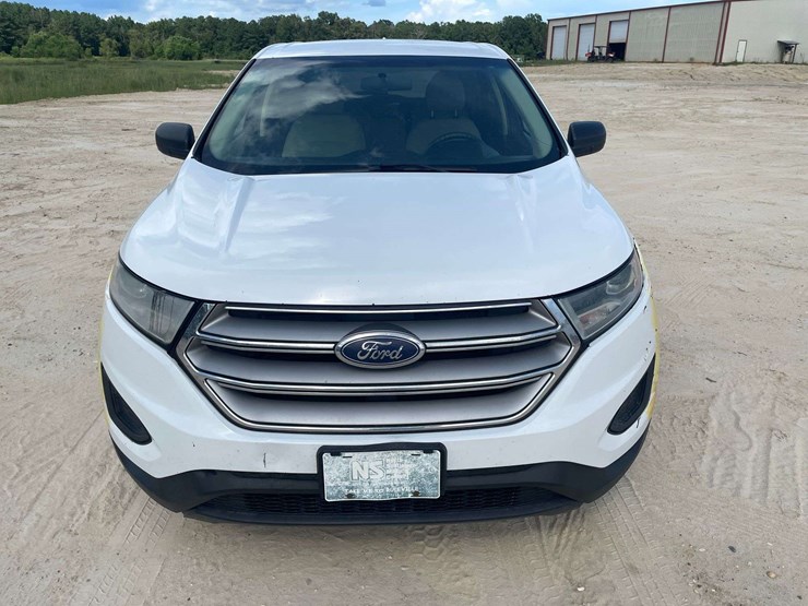 2017-ford-edge-image-5