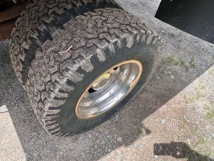 2012-ford-f350-image-48