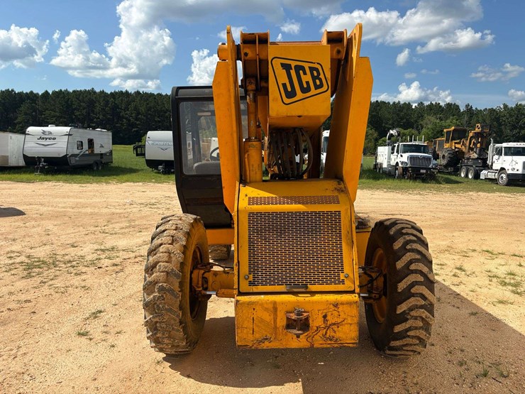 2005-jcb-506-image-6