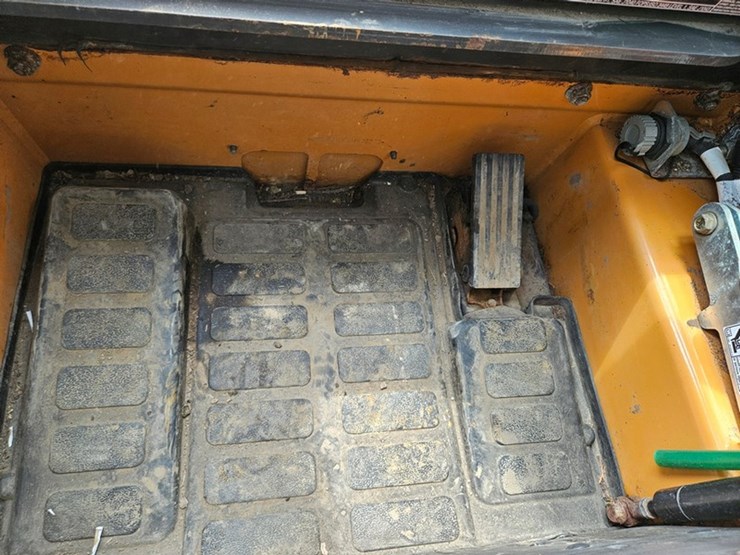 2020-case-sr210-image-18