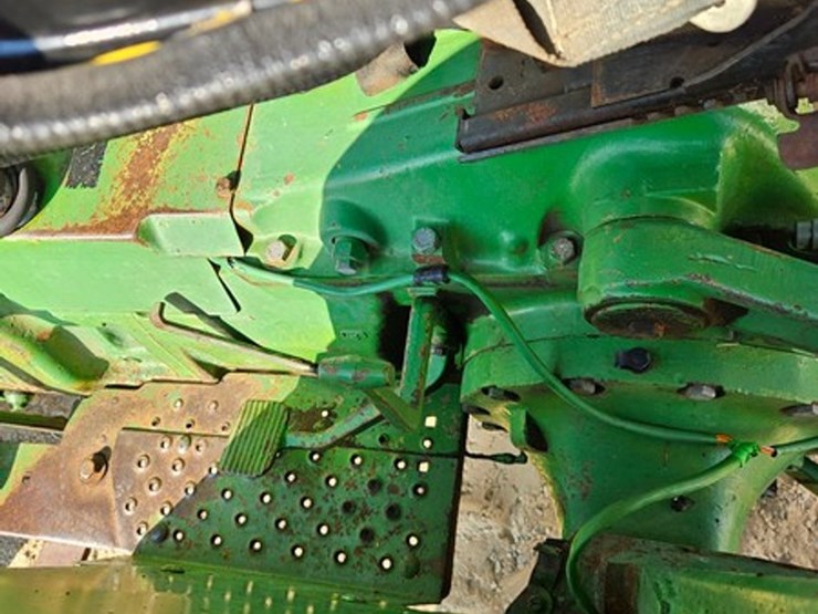 john-deere-1530-image-29