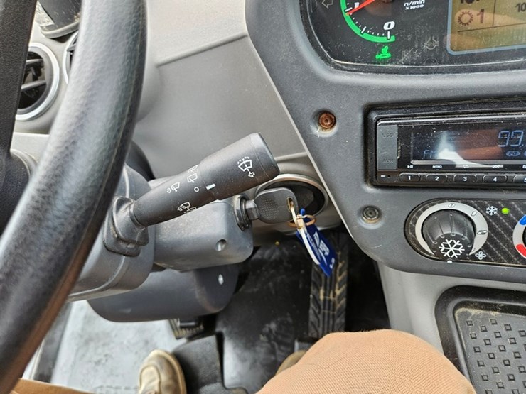 new-holland-w80c-image-27