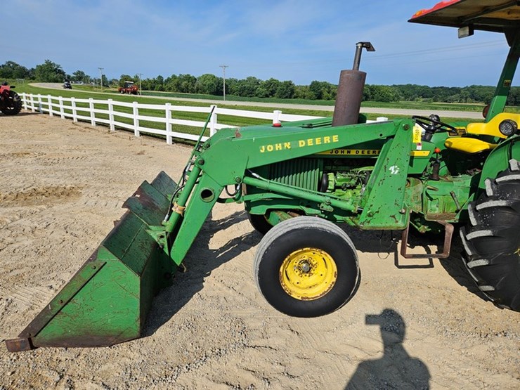 john-deere-1530-image-11