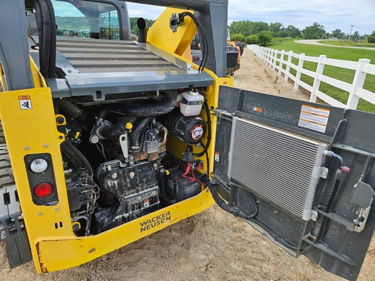 2020-wacker-neuson-sw32-image-14