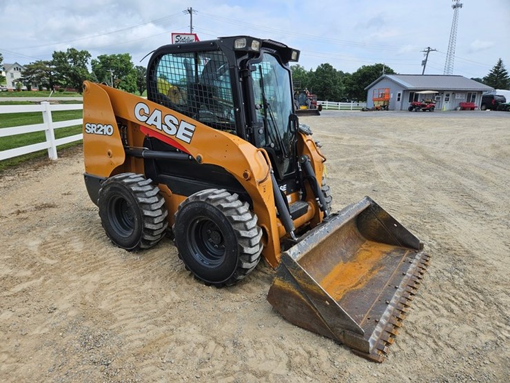 2020-case-sr210-image-7