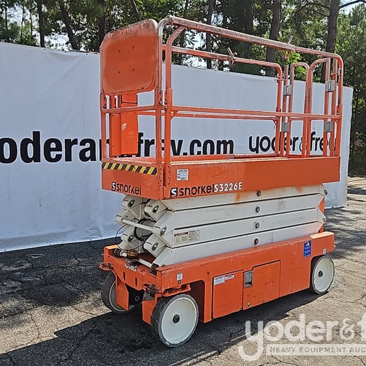2019 SNORKEL S3226E