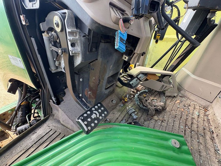 john-deere-6630-image-21