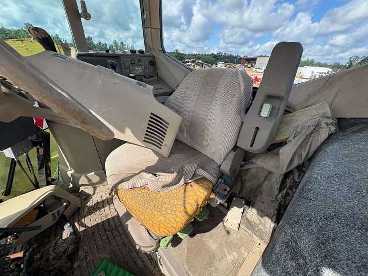 john-deere-6630-image-12