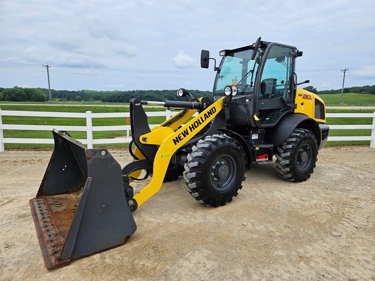 new-holland-w80c-image-1