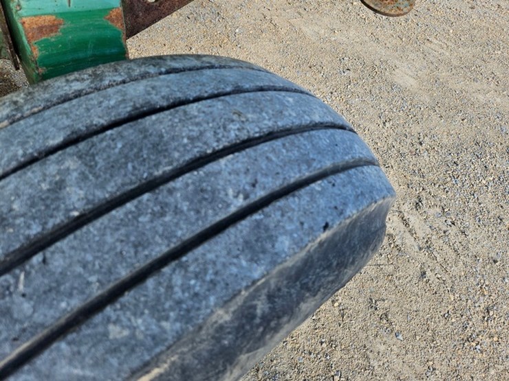 john-deere-550-image-23