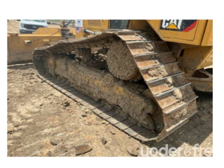 2018-caterpillar-d6n-lgp-image-9