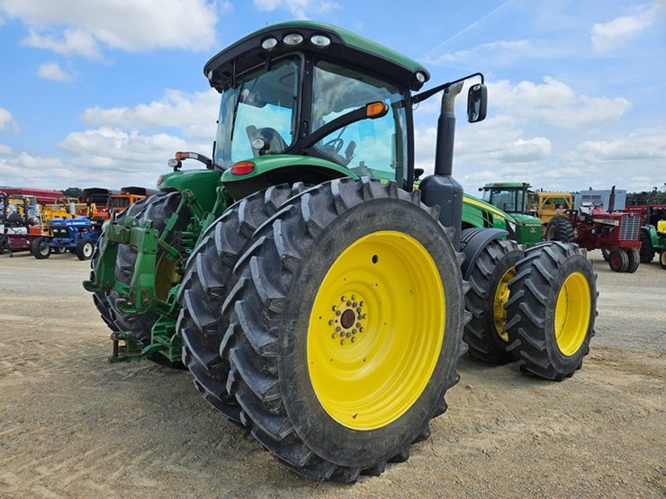 john-deere-8285r-image-5