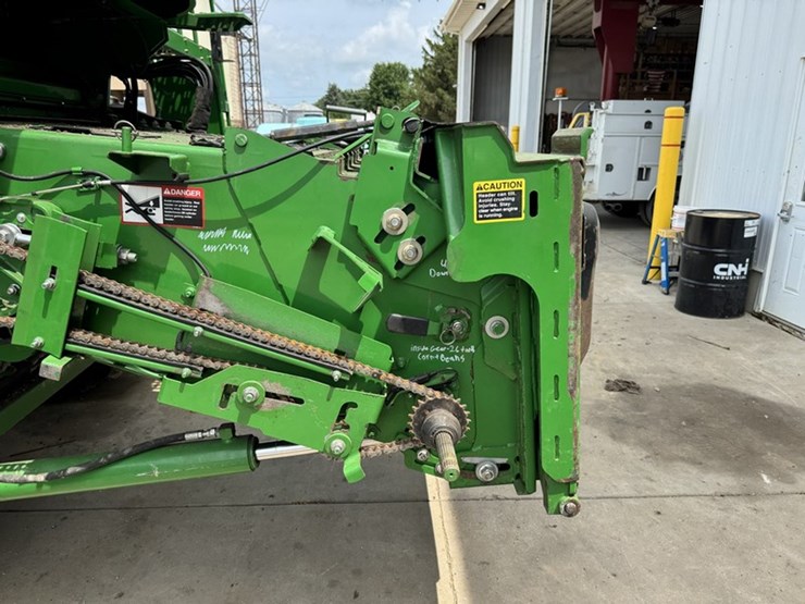 2011-john-deere-9870-sts-image-12