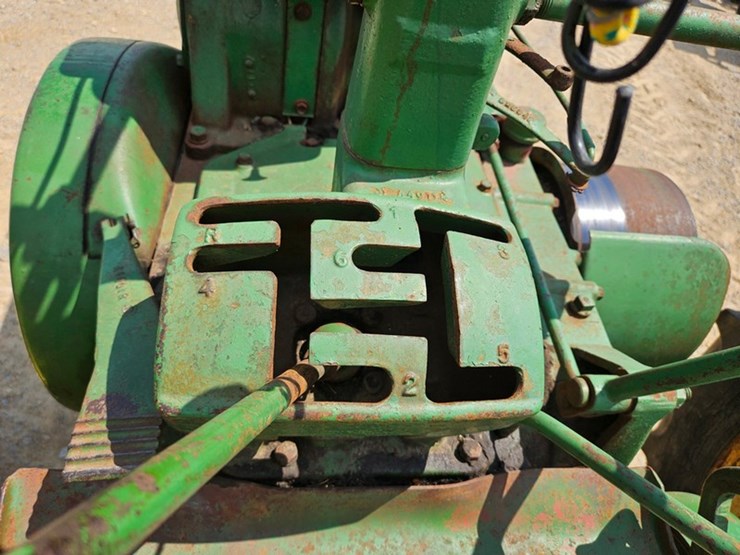 1950-john-deere-model-a-image-18