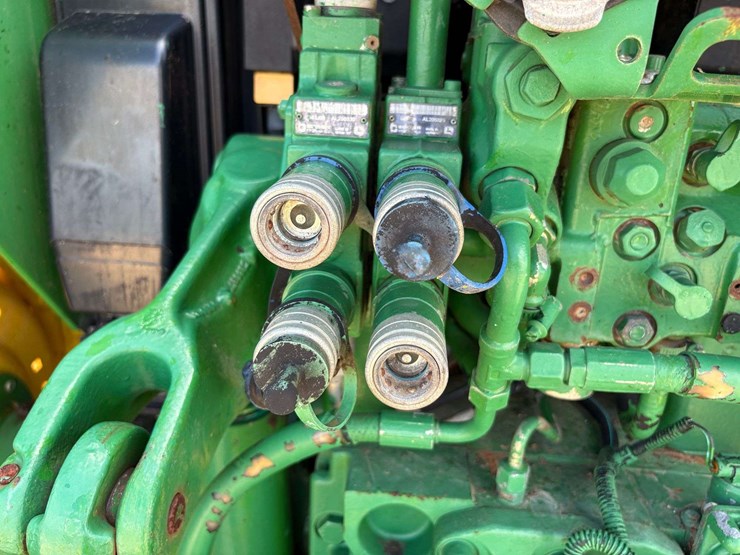 john-deere-6330-image-30