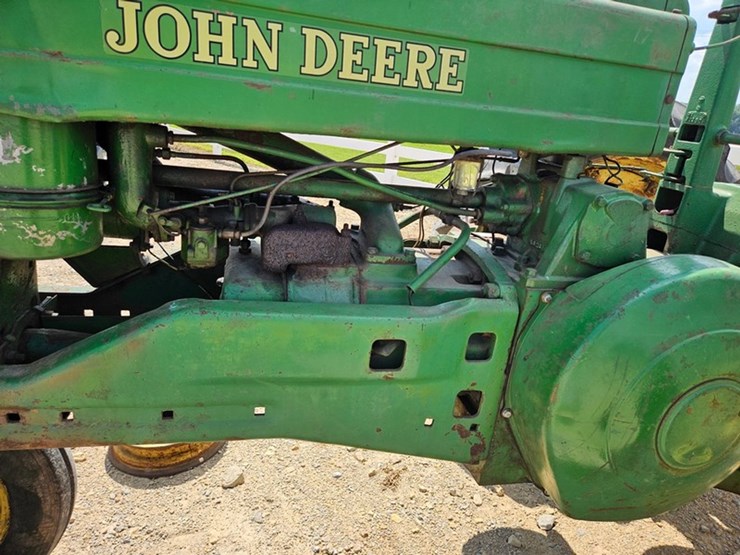 1950-john-deere-model-a-image-11