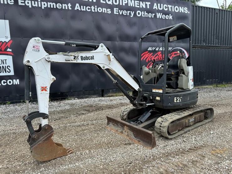 2016-bobcat-e26-image-2