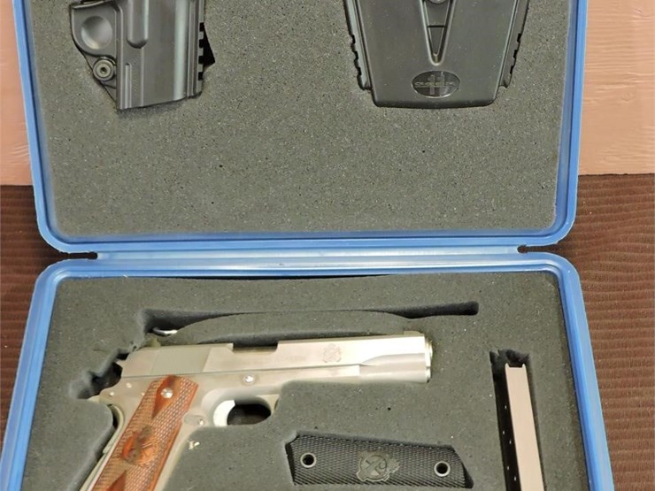 springfield-armory-model-1911-a1,-.45-auto-image-1