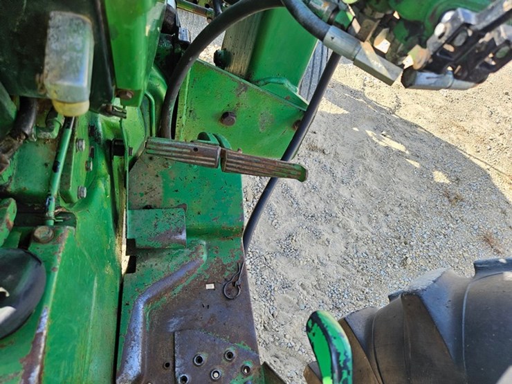 john-deere-1530-image-22