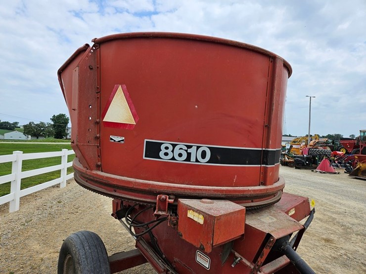 case-ih-8610-image-11