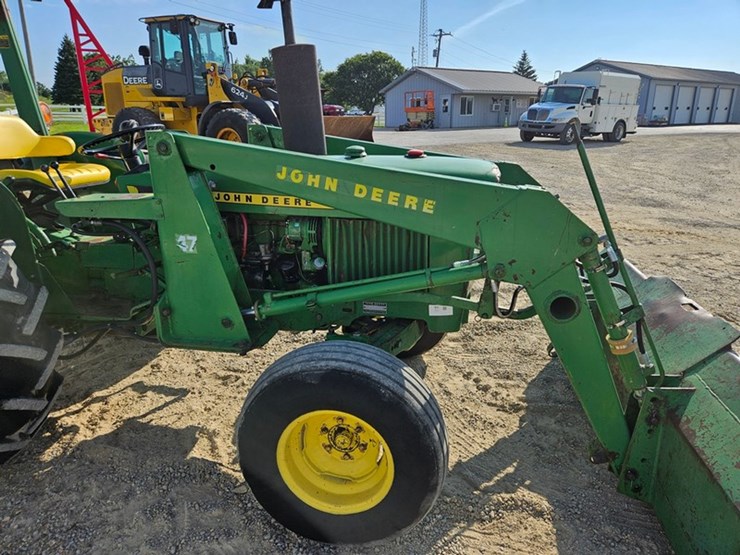 john-deere-1530-image-13