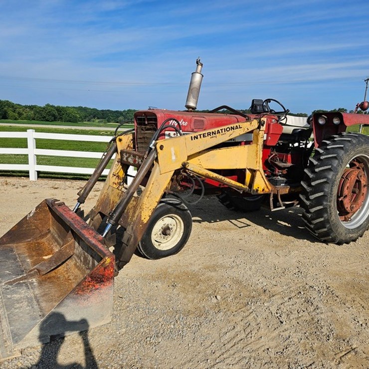 INTERNATIONAL 656