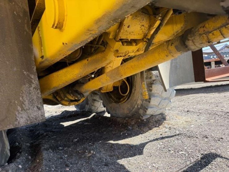 volvo-a25-image-38