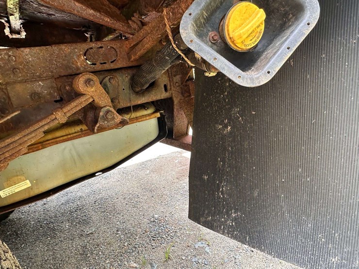 2012-ford-f350-image-45