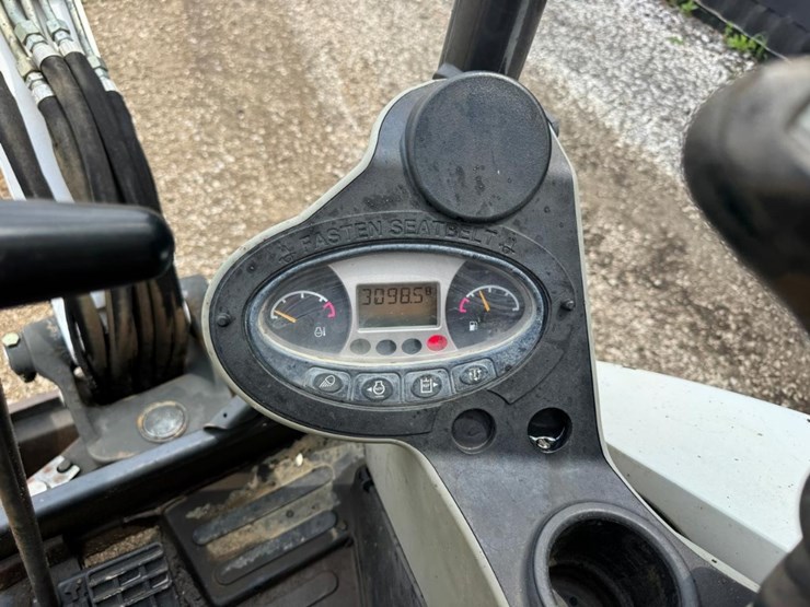 2016-bobcat-e26-image-25