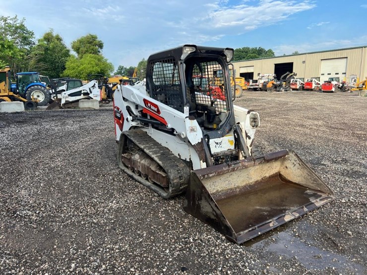 2022-bobcat-t550-image-8