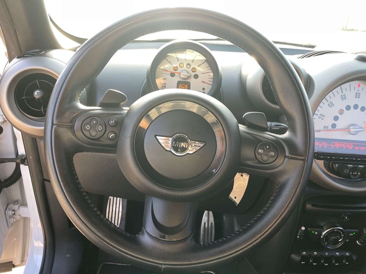 2012-mini-cooper-4-door-sedan-(101,038-miles)-image-12