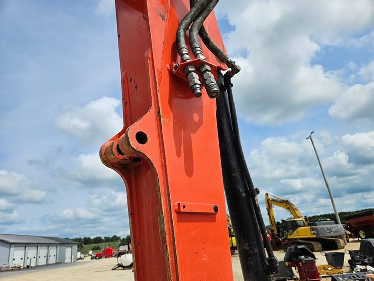 2022-kubota-kx080-4-image-13
