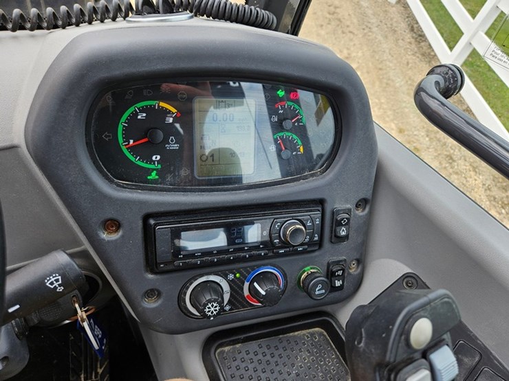new-holland-w80c-image-28