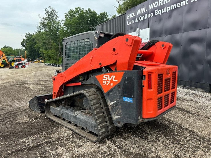 2023-kubota-svl97-2-image-4