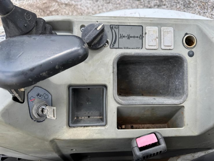 2016-bobcat-e26-image-27
