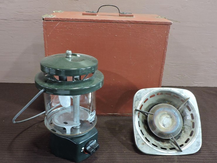 coleman-propane-lantern-and-single-burner-stove-image-2