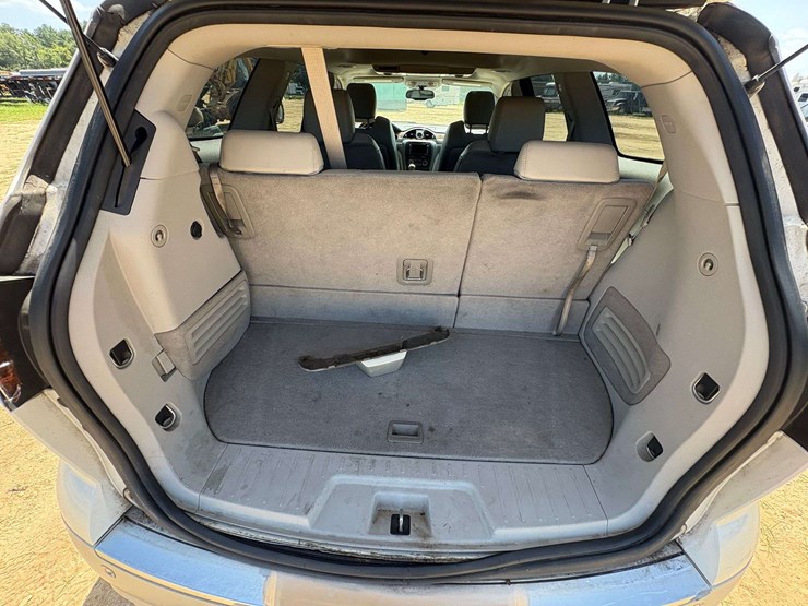 2012-buick-enclave-image-18