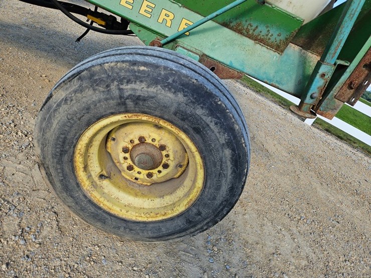 john-deere-550-image-22