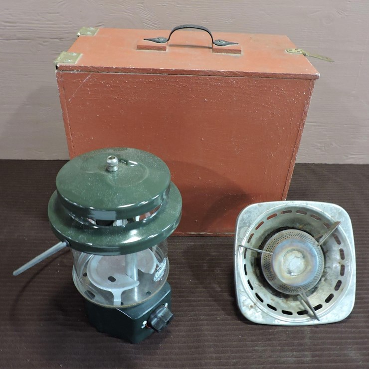 Coleman Propane Lantern and Single Burner Stove