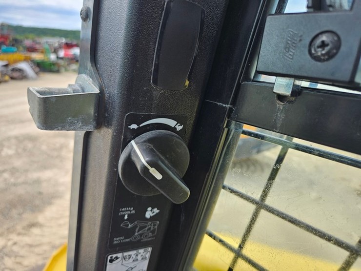 2020-wacker-neuson-sw32-image-24