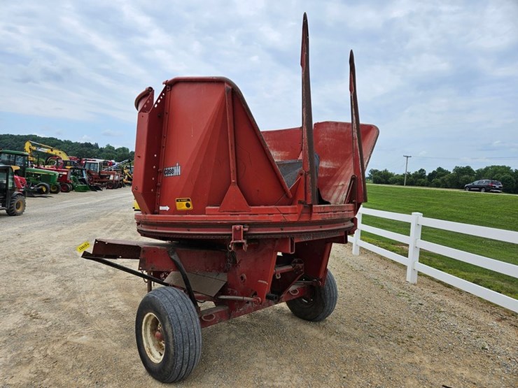 case-ih-8610-image-3