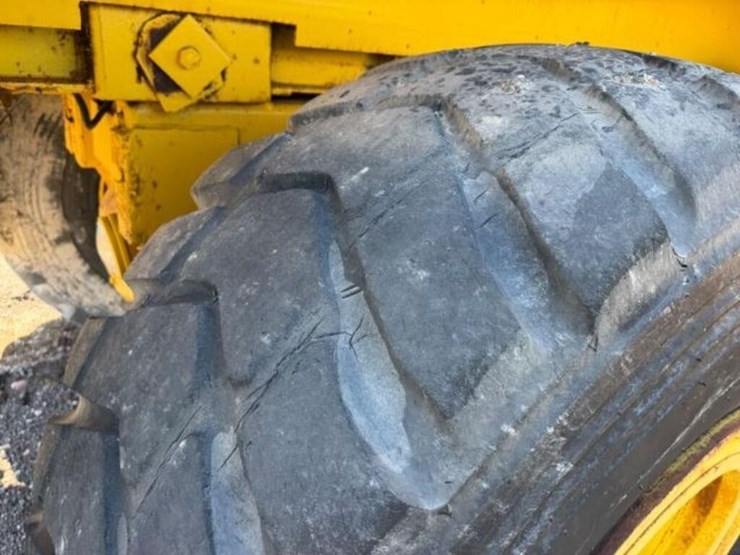 volvo-a25-image-27